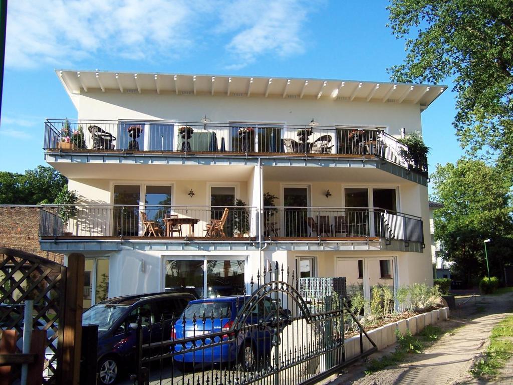 Gaestehaus Grothe Hotel Zinnowitz Exterior photo